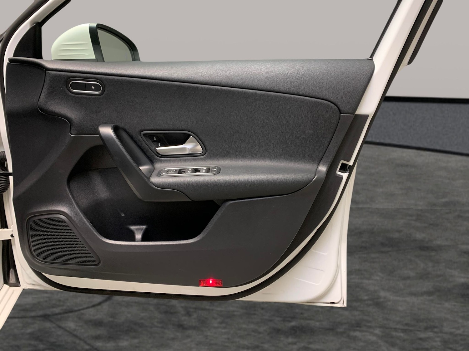 Used Mercedes-Benz A-Class 2021 for sale - 76390359: Photo 41