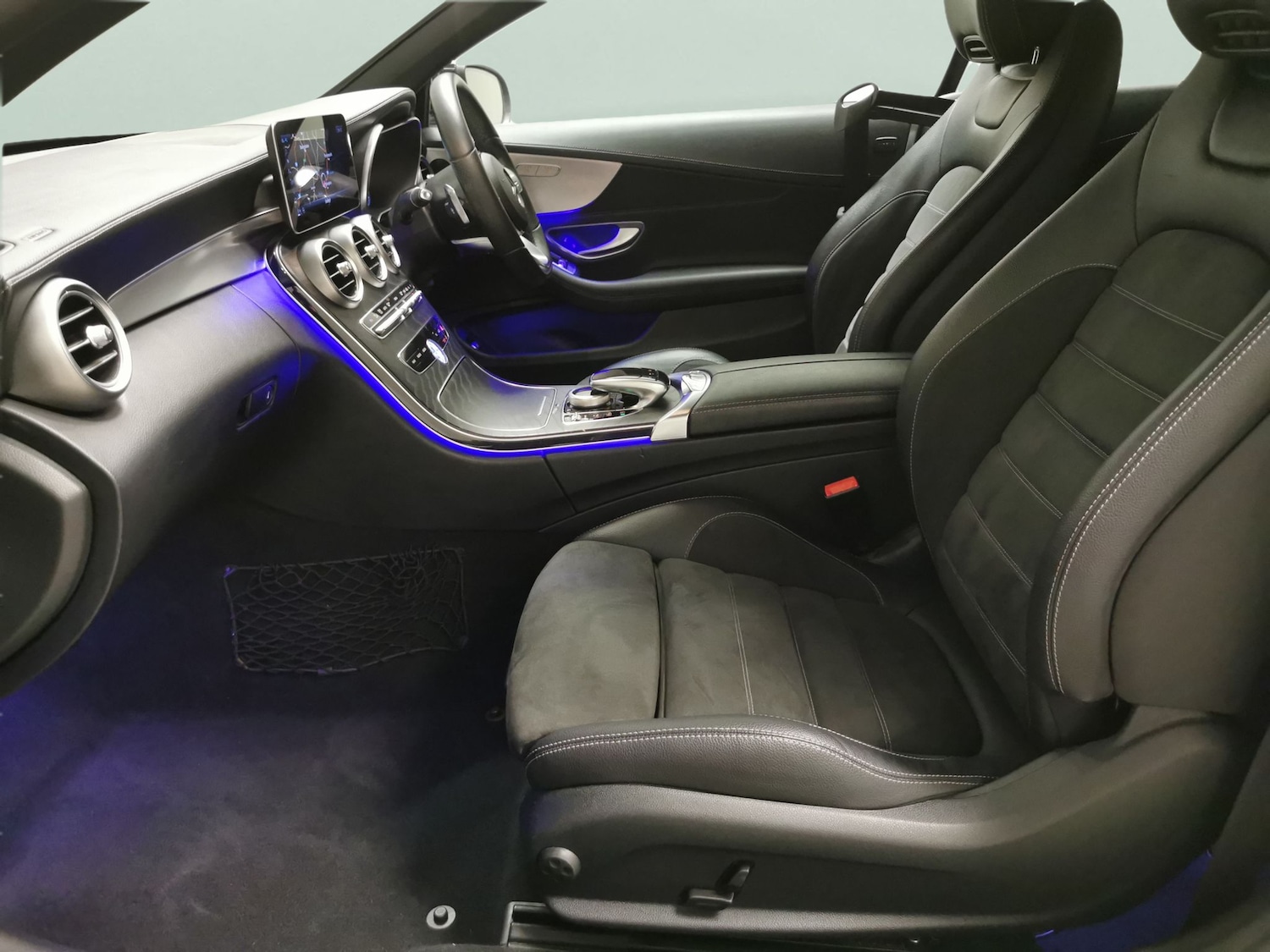 Used Mercedes-Benz C Class 2019 for sale - 77472291: Photo 4