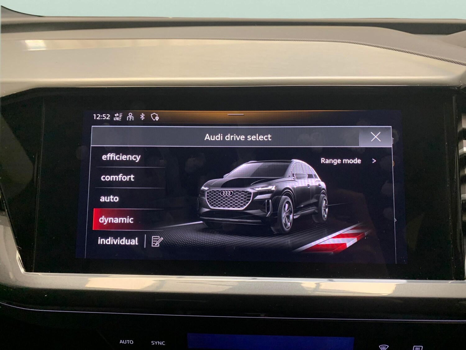 Used Audi Q4 e-tron 2021 for sale - 78095629: Photo 15