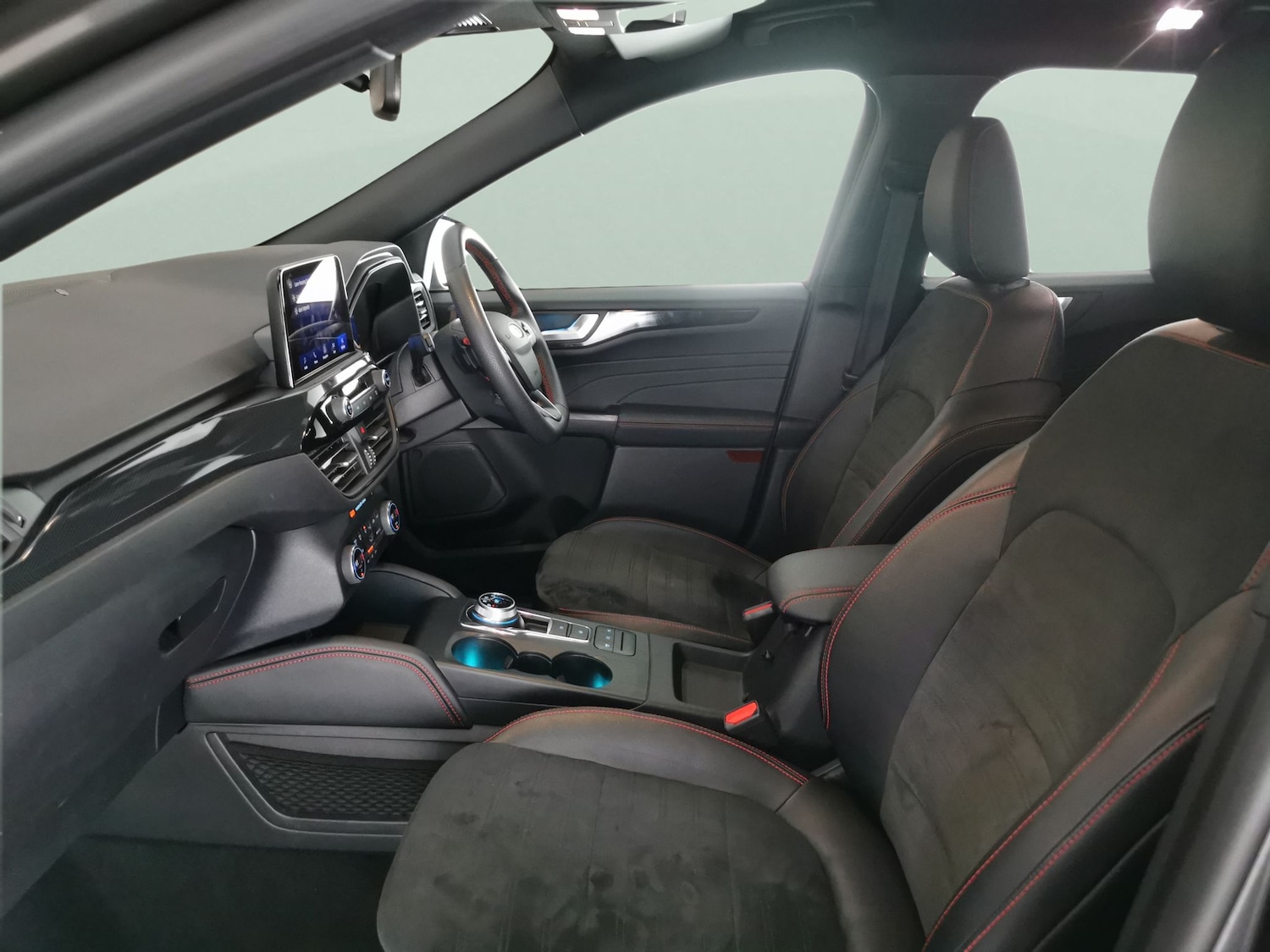 Used Ford Kuga 2022 for sale - 76915396: Photo 4