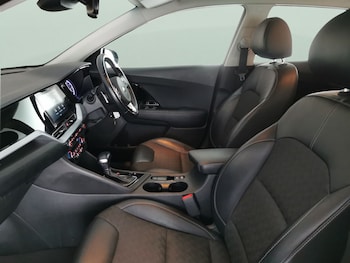 Used Kia Niro undefined for sale - 78951880: Photo