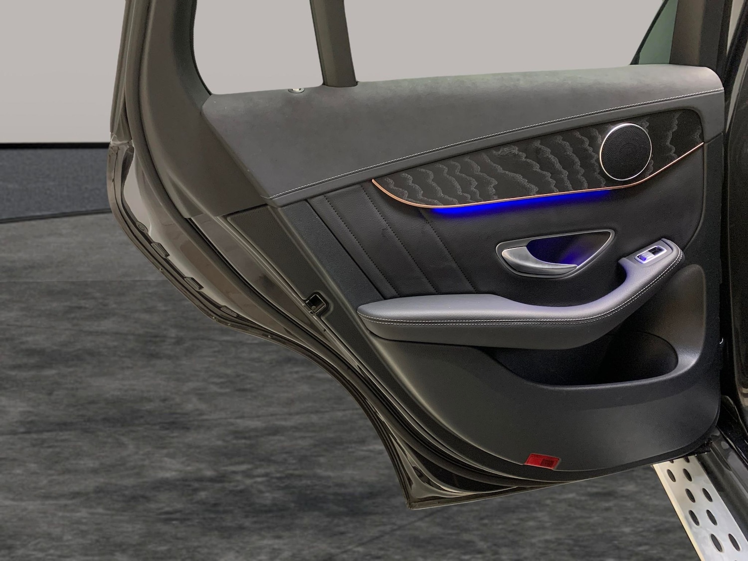 Used Mercedes-Benz EQC 2021 for sale - 76638505: Photo 28