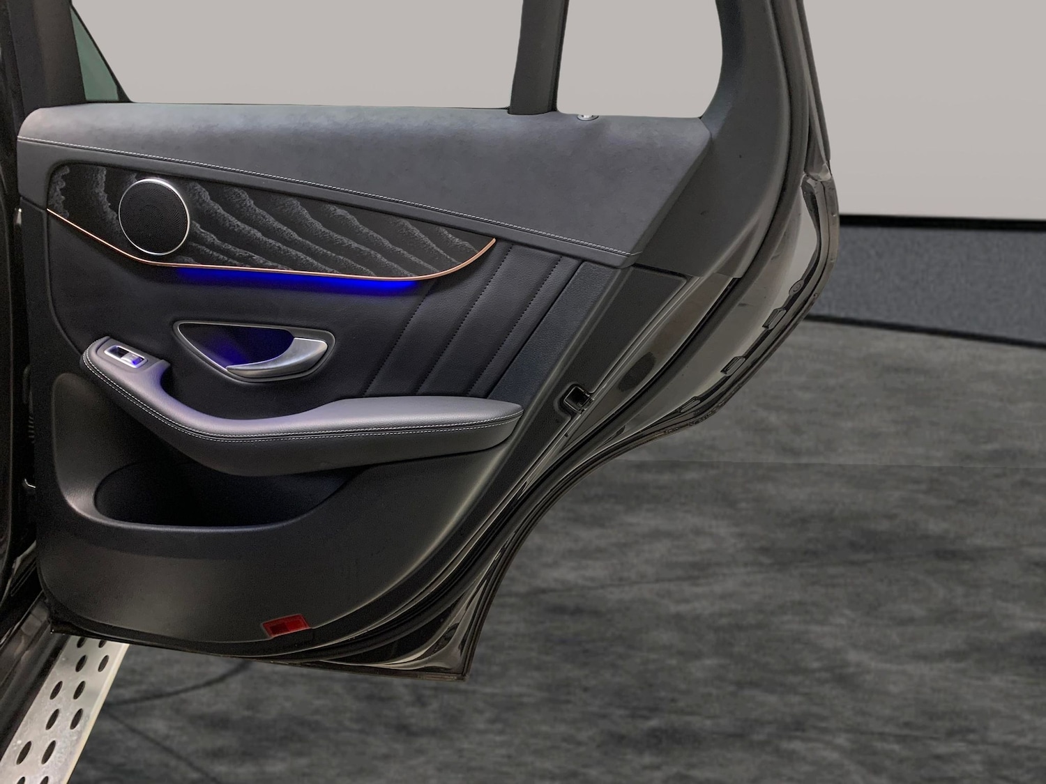 Used Mercedes-Benz EQC 2021 for sale - 76638505: Photo 29