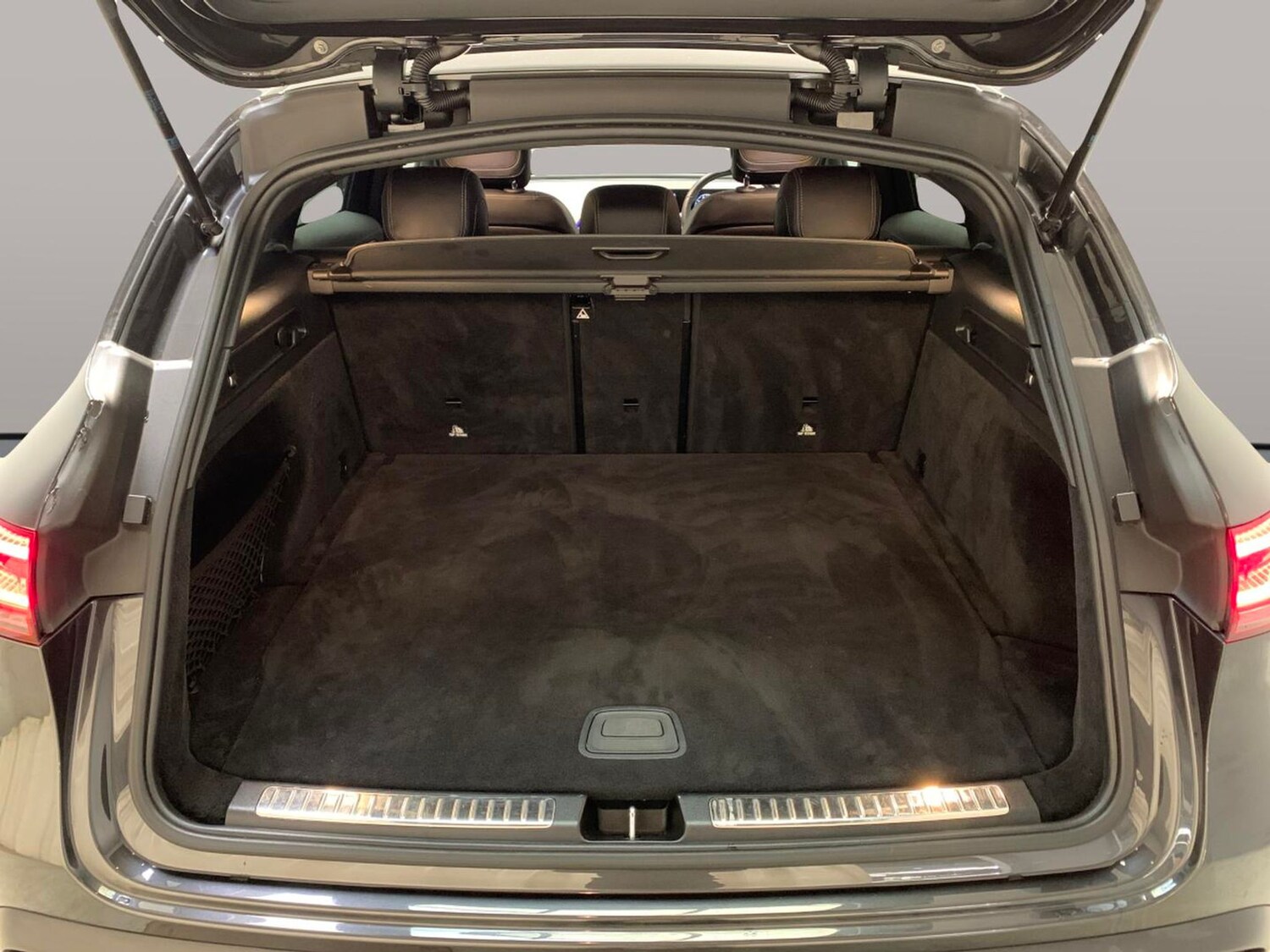 Used Mercedes-Benz EQC 2021 for sale - 76638505: Photo 34