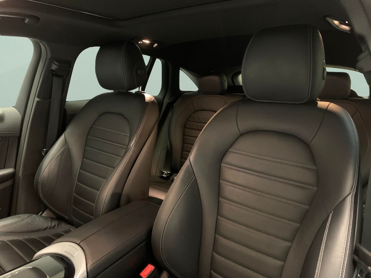 Used Mercedes-Benz EQC 2021 for sale - 76638505: Photo 6