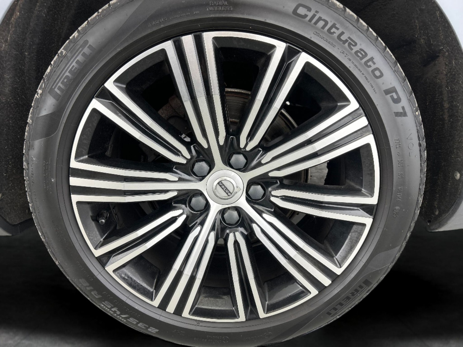 Used Volvo V60 2020 for sale - 76147132: Photo 14
