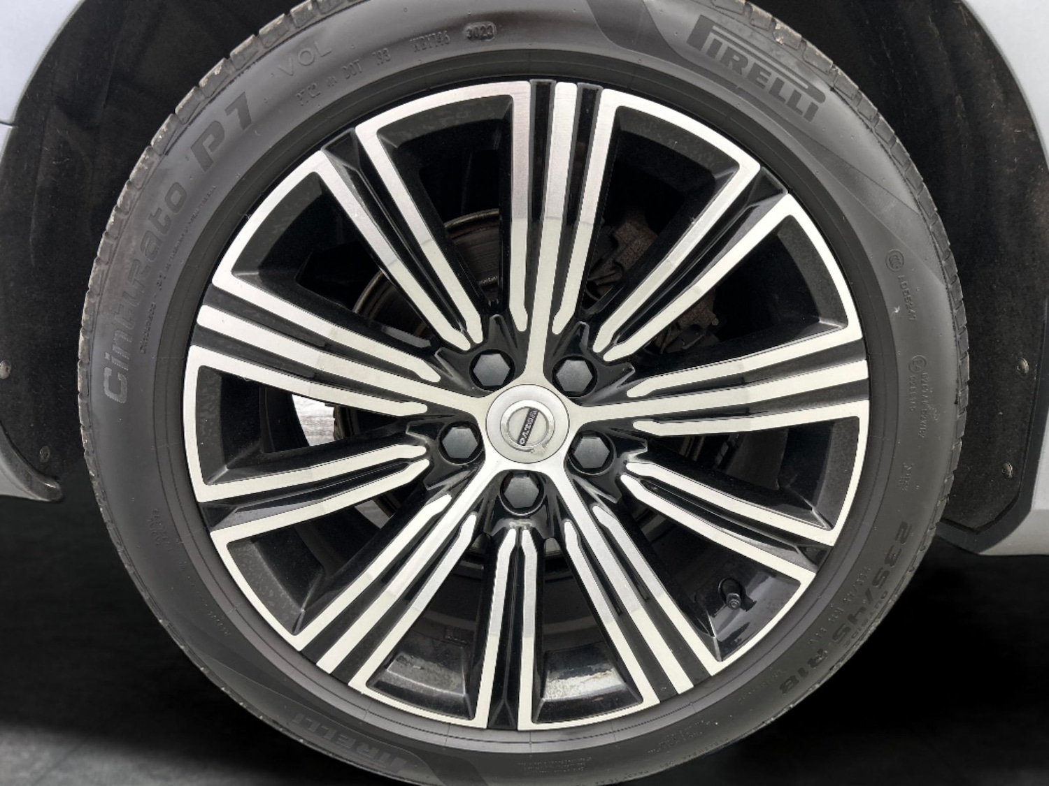 Used Volvo V60 2020 for sale - 76147132: Photo 15