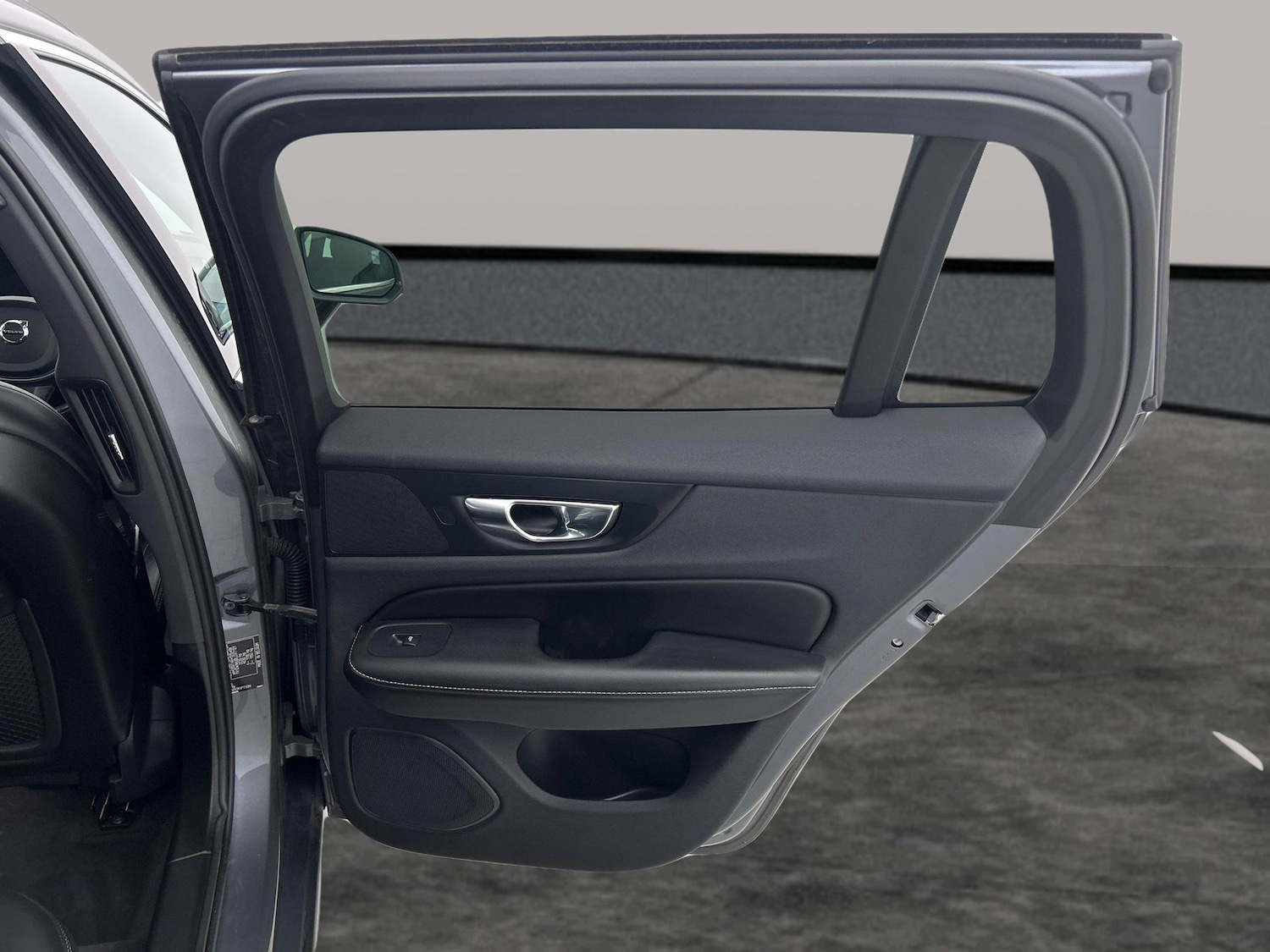 Used Volvo V60 2020 for sale - 76147132: Photo 23