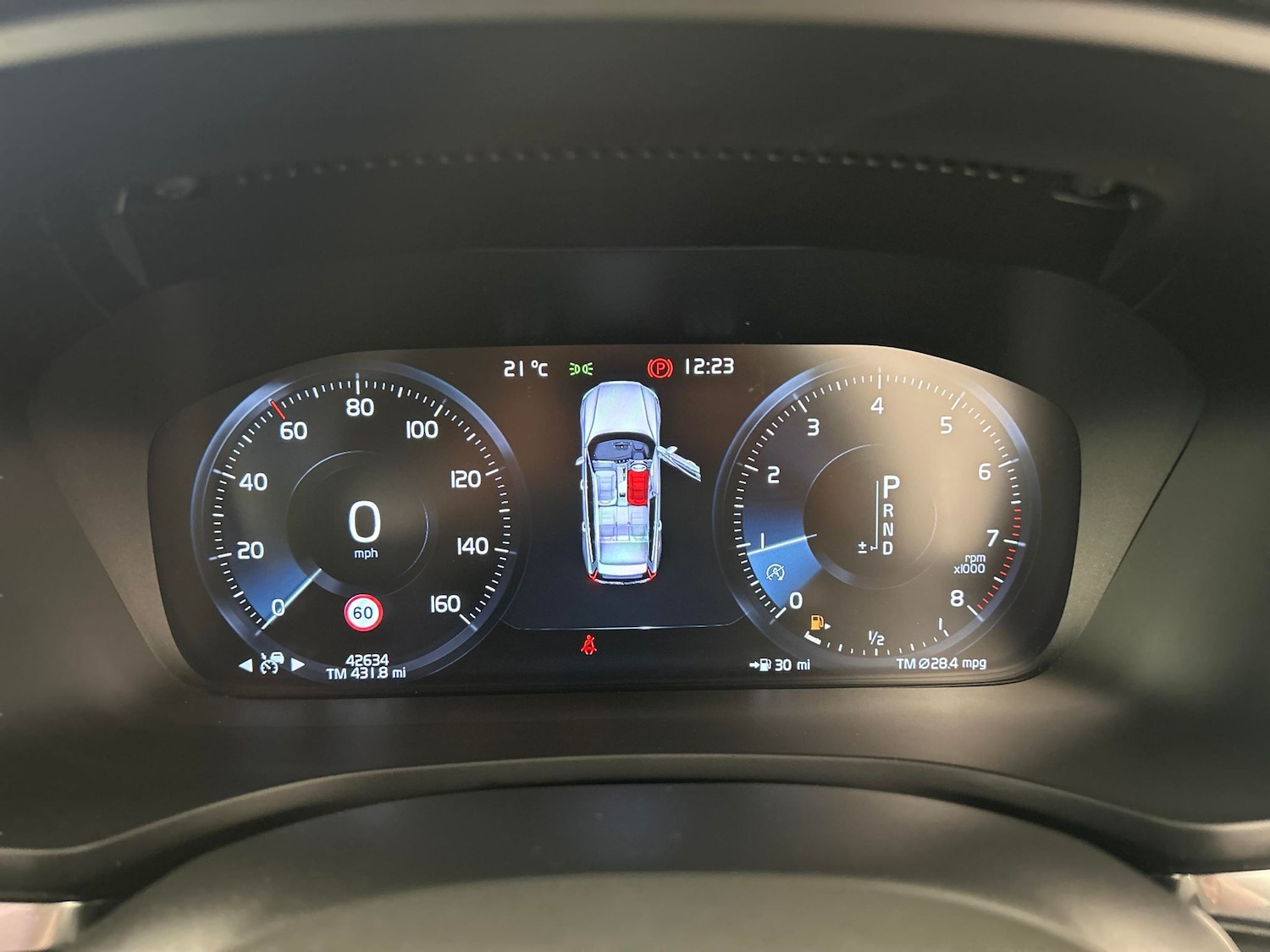 Used Volvo V60 2020 for sale - 76147132: Photo 34