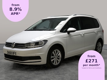 Used Volkswagen Touran 2018 for sale - 75733771: Photo