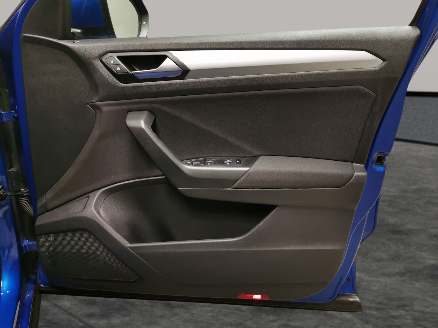 Used Volkswagen T-Roc 2022 for sale - 76580521: Photo 29