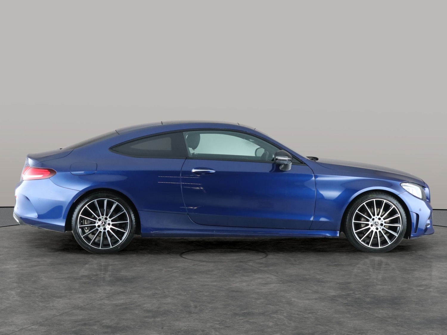 Used Mercedes-Benz C Class 2021 for sale - 76905744: Photo 12