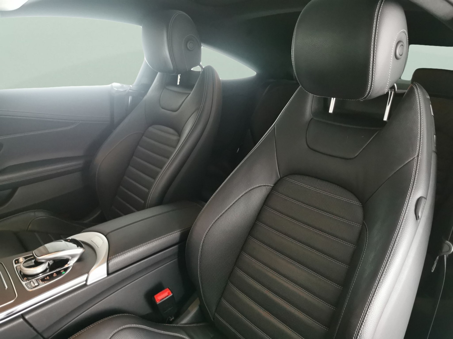 Used Mercedes-Benz C Class 2021 for sale - 76905744: Photo 9