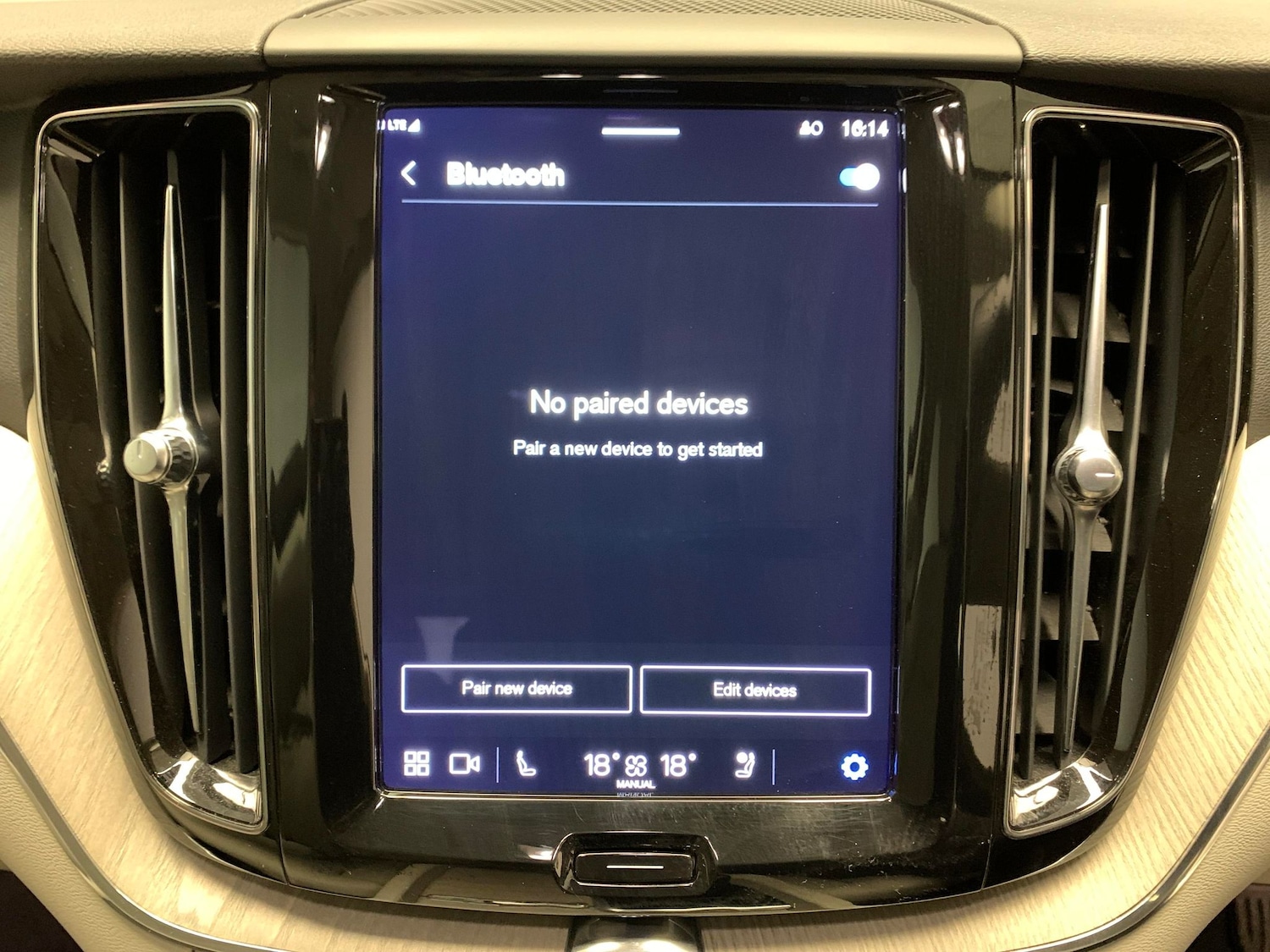 Used Volvo XC60 2022 for sale - 76464145: Photo 21