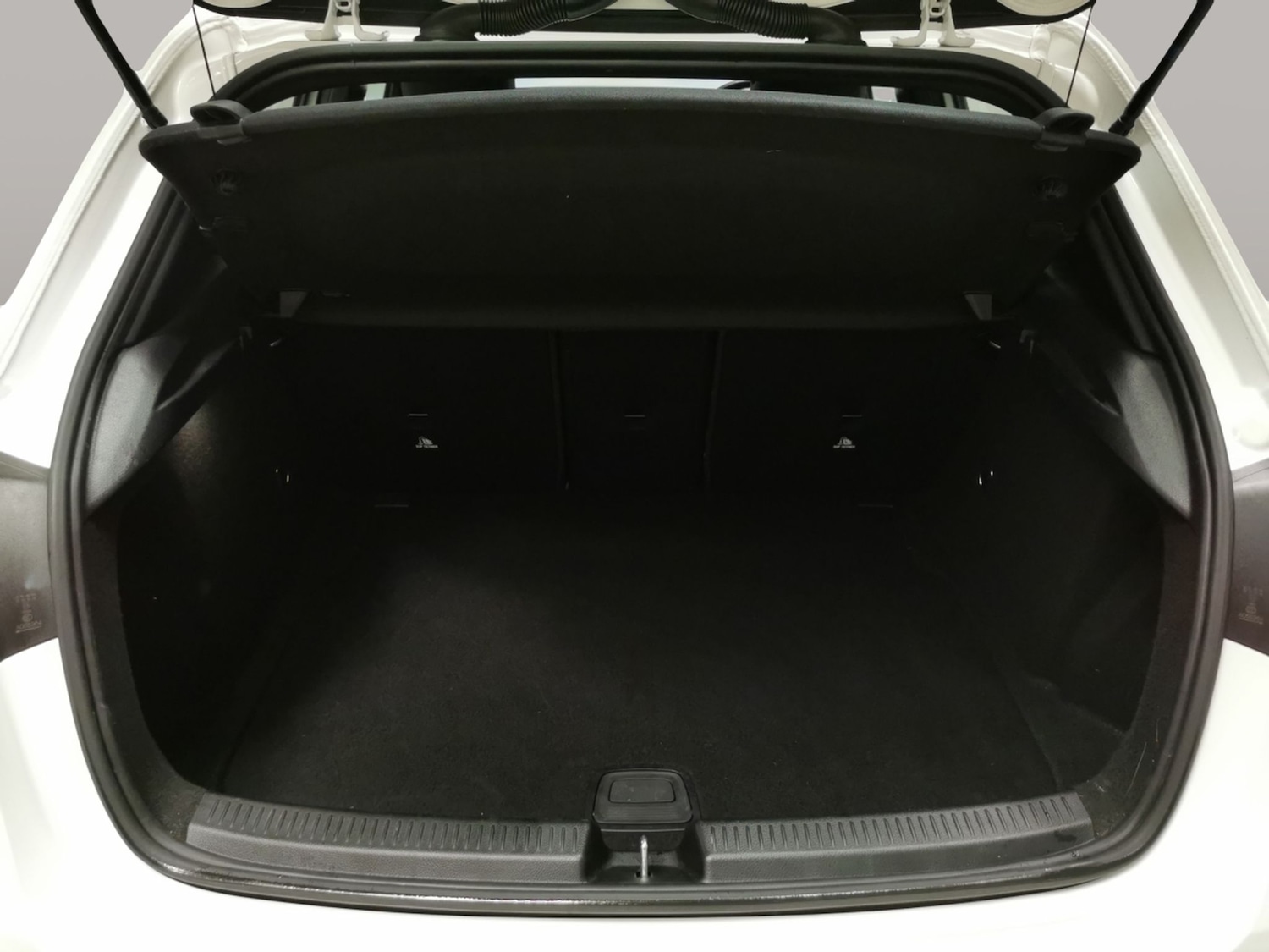 Used Mercedes-Benz A-Class 2019 for sale - 76271679: Photo 42
