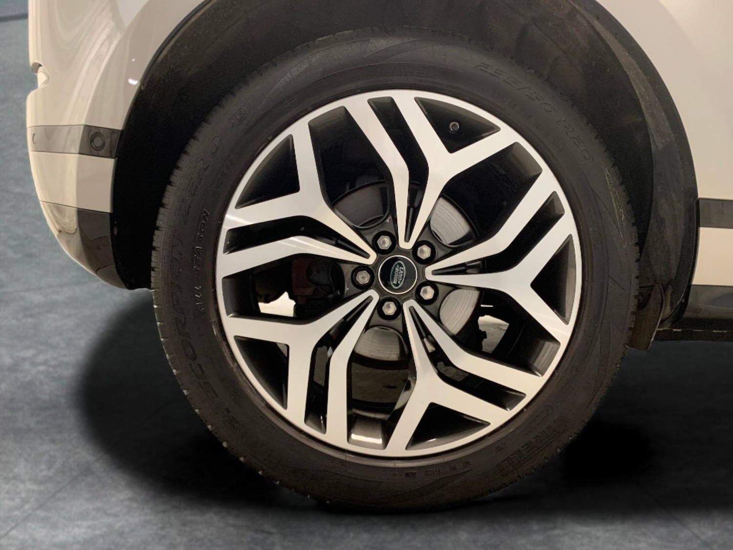 Used Land Rover Range Rover Evoque 2019 for sale - 76969491: Photo 26