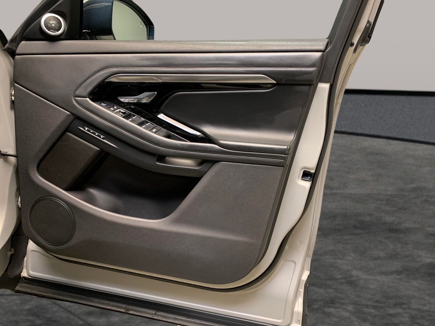 Used Land Rover Range Rover Evoque 2019 for sale - 76969491: Photo 31