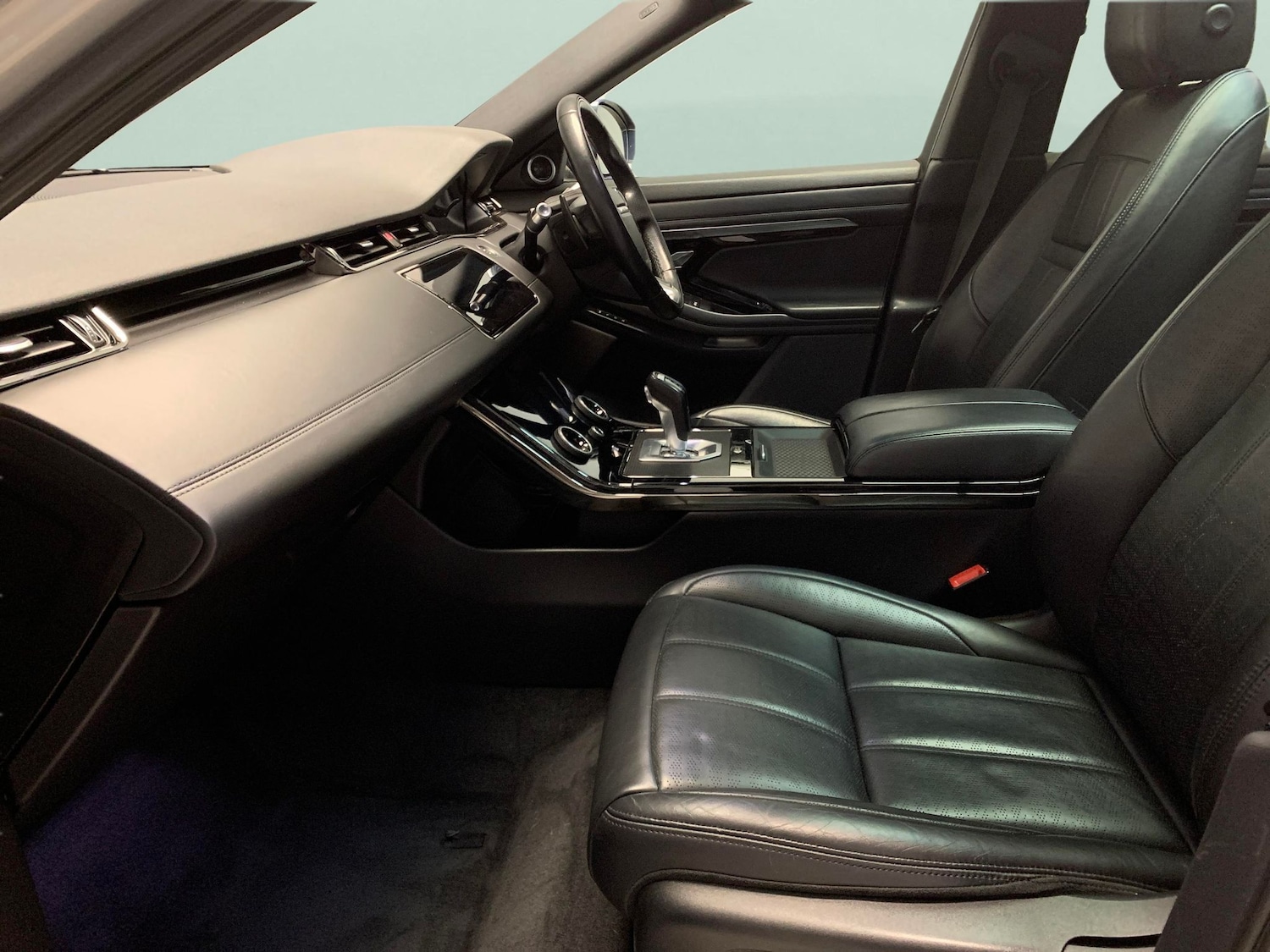 Used Land Rover Range Rover Evoque 2019 for sale - 76969491: Photo 4