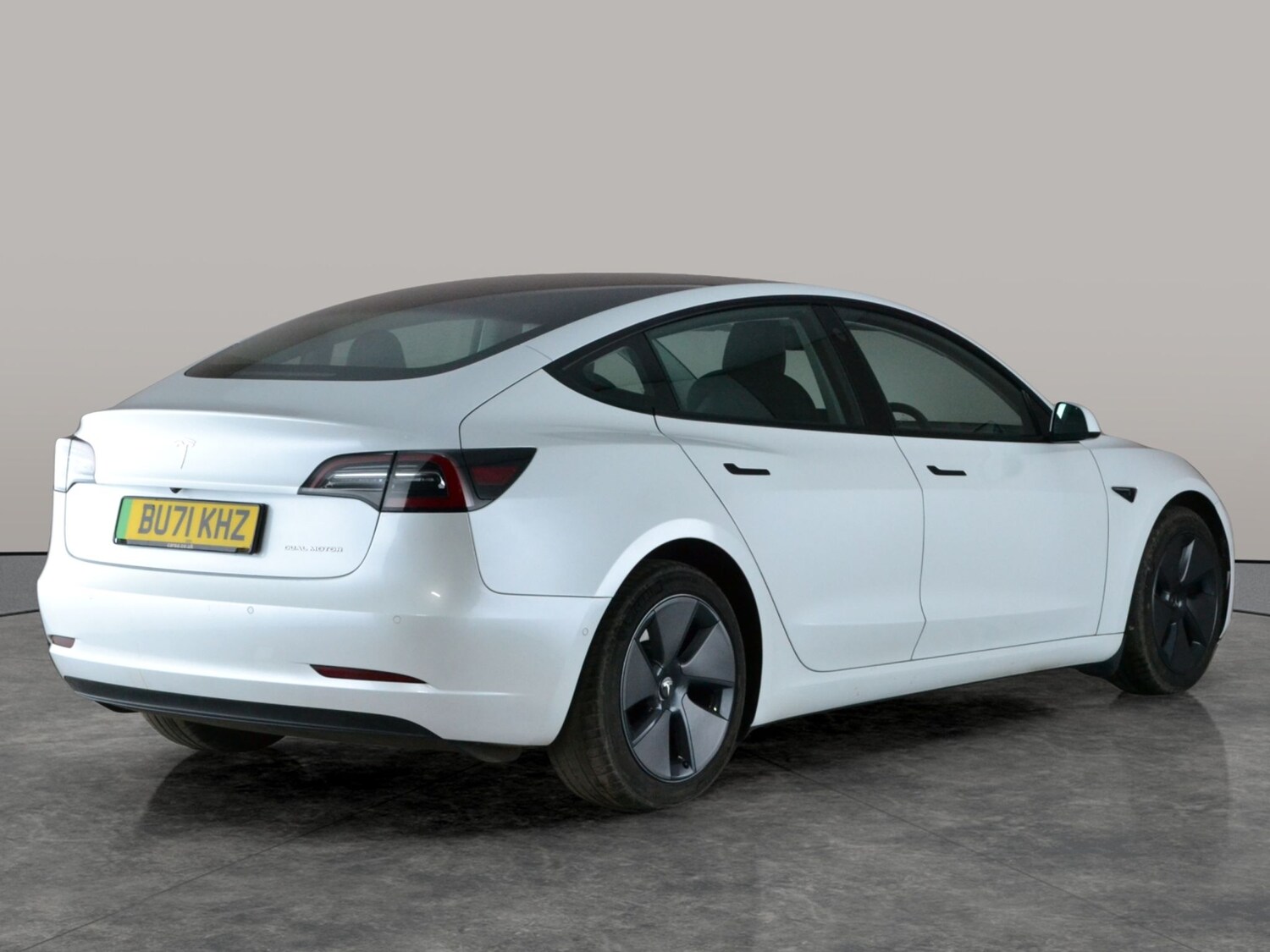 Used Tesla Model 3 2021 for sale - 77360943: Photo 12