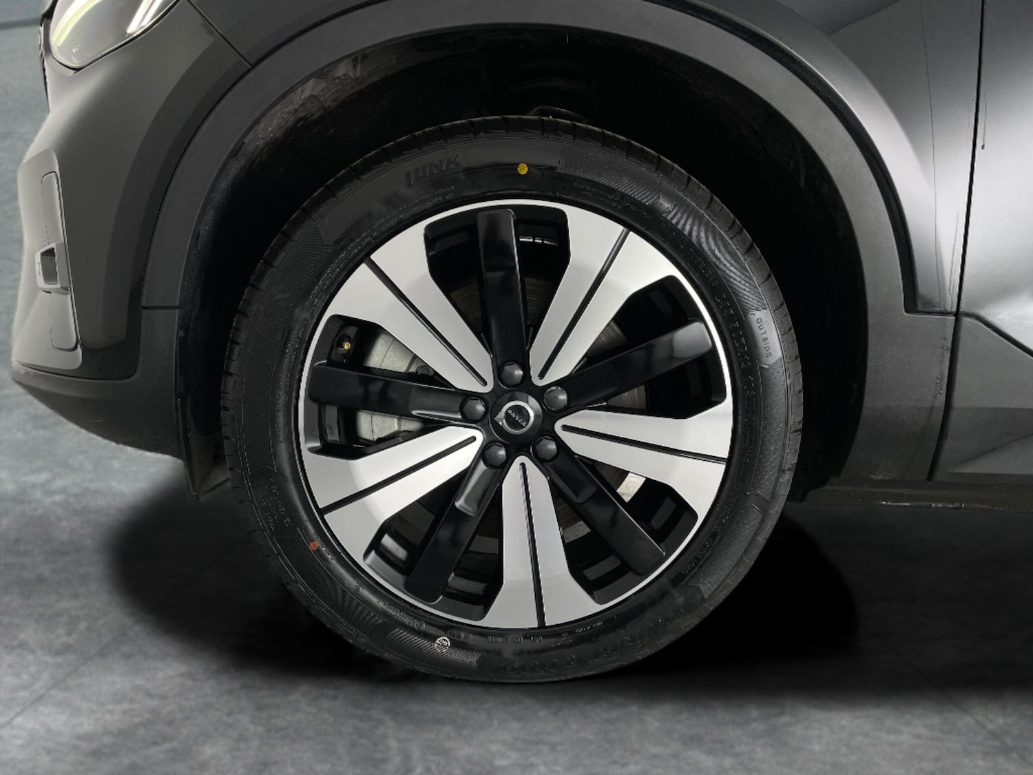 Used Volvo XC40 2022 for sale - 77208033: Photo 30