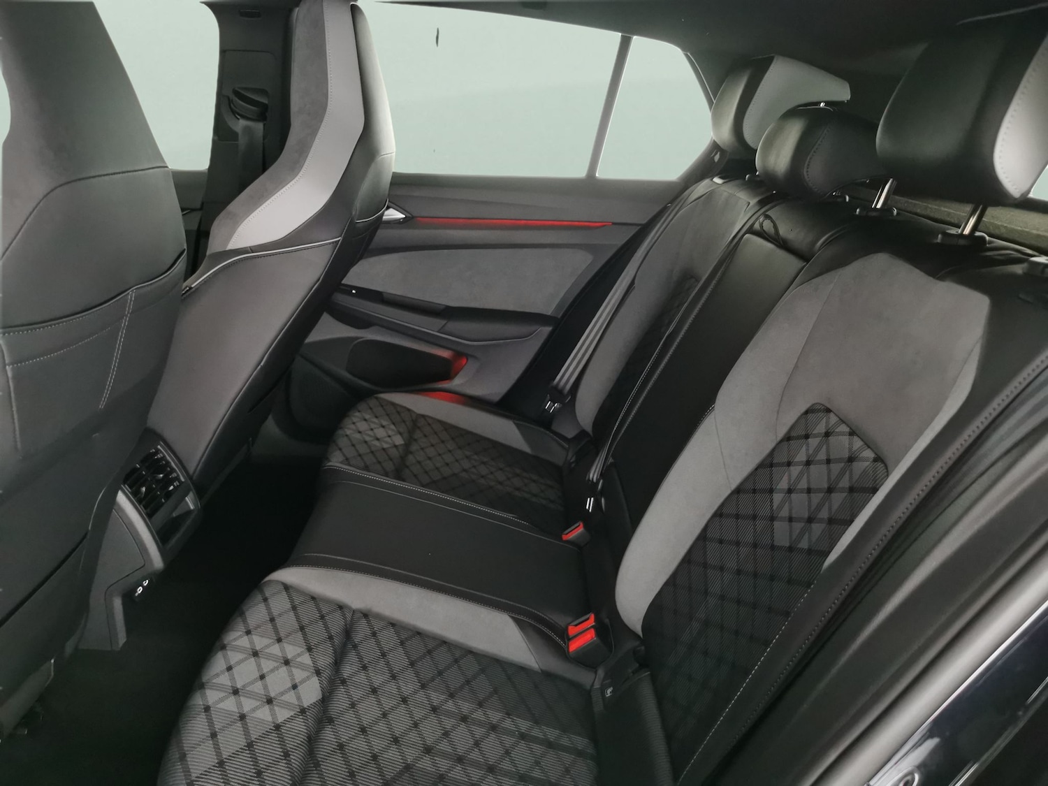 Used Volkswagen Golf 2023 for sale - 77159720: Photo 26