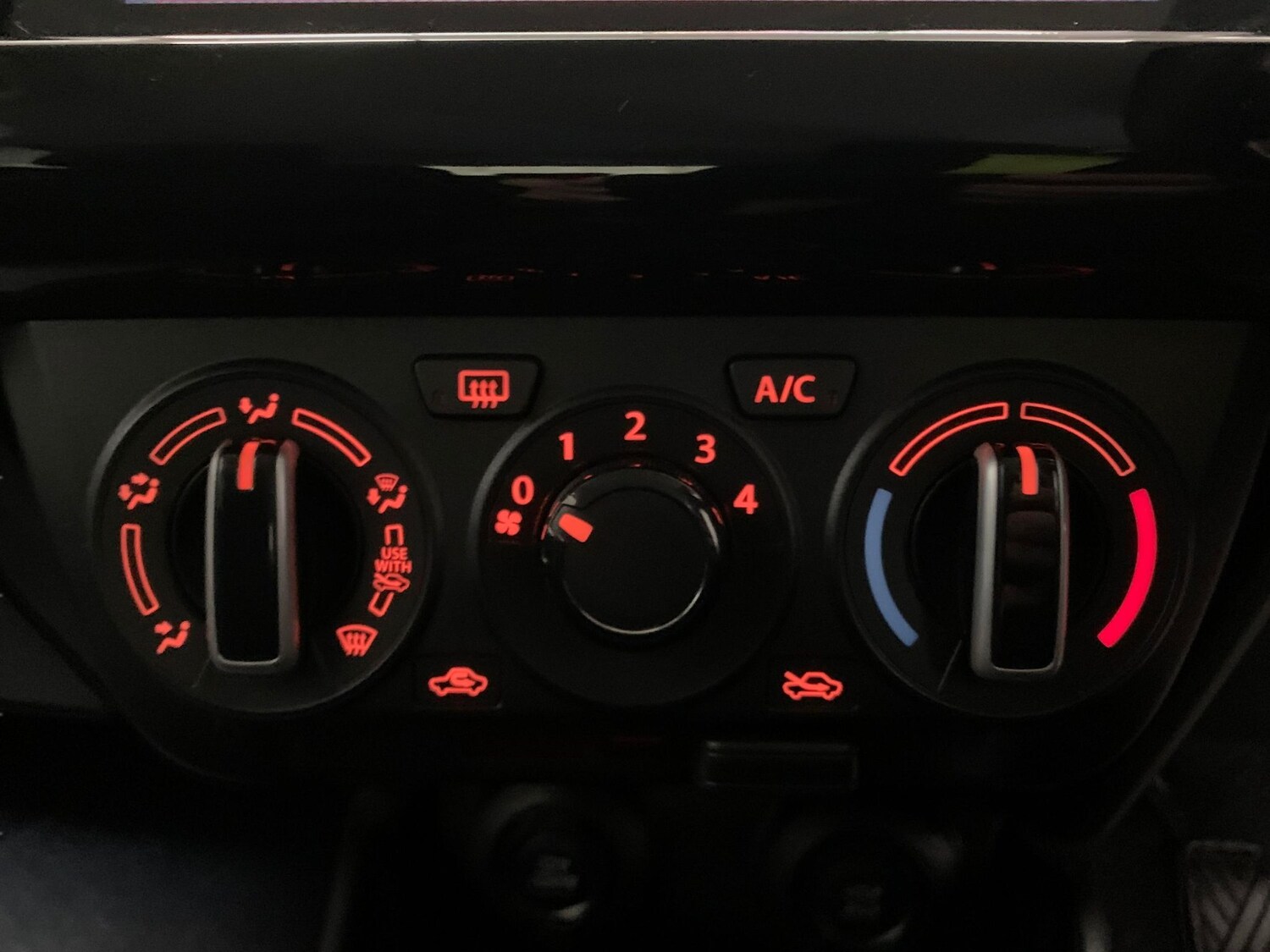 Used Suzuki Swift 2022 for sale - 77448087: Photo 14