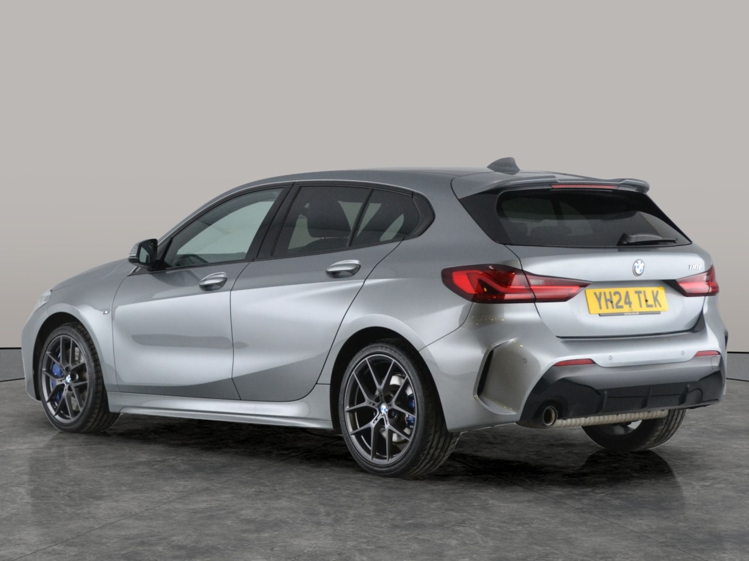 Used BMW 1 Series 2024 for sale - 76491948: Photo 9