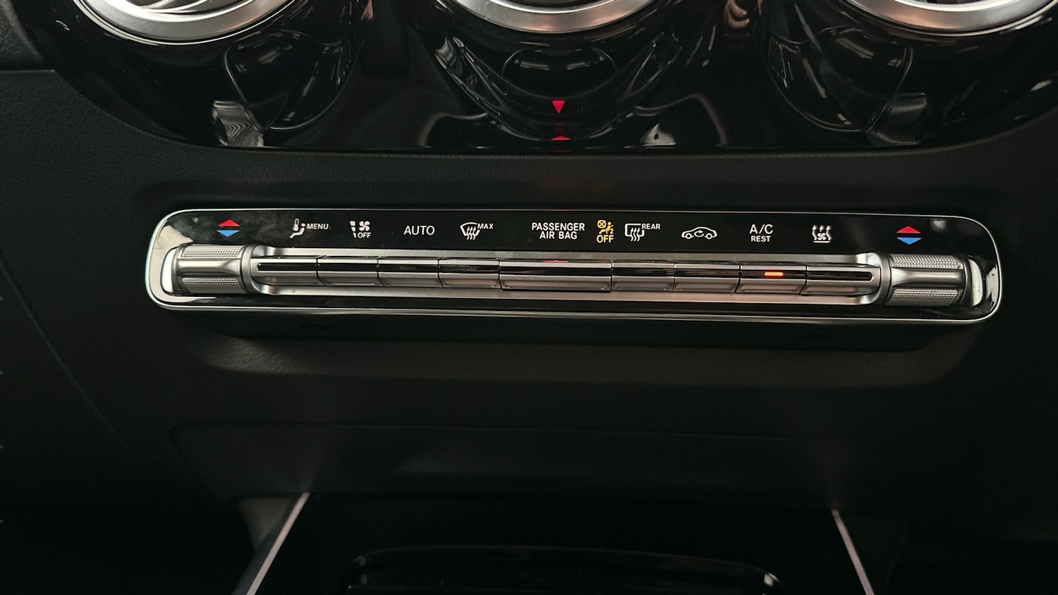 Used Mercedes-Benz GLA 2022 for sale - 77005699: Photo 21