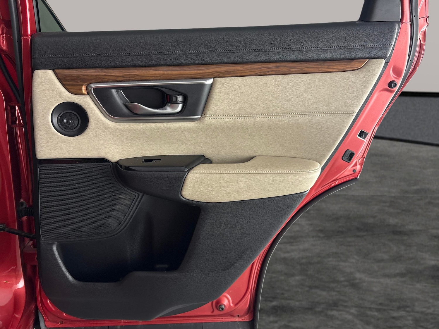 Used Honda CR-V 2019 for sale - 77010762: Photo 34