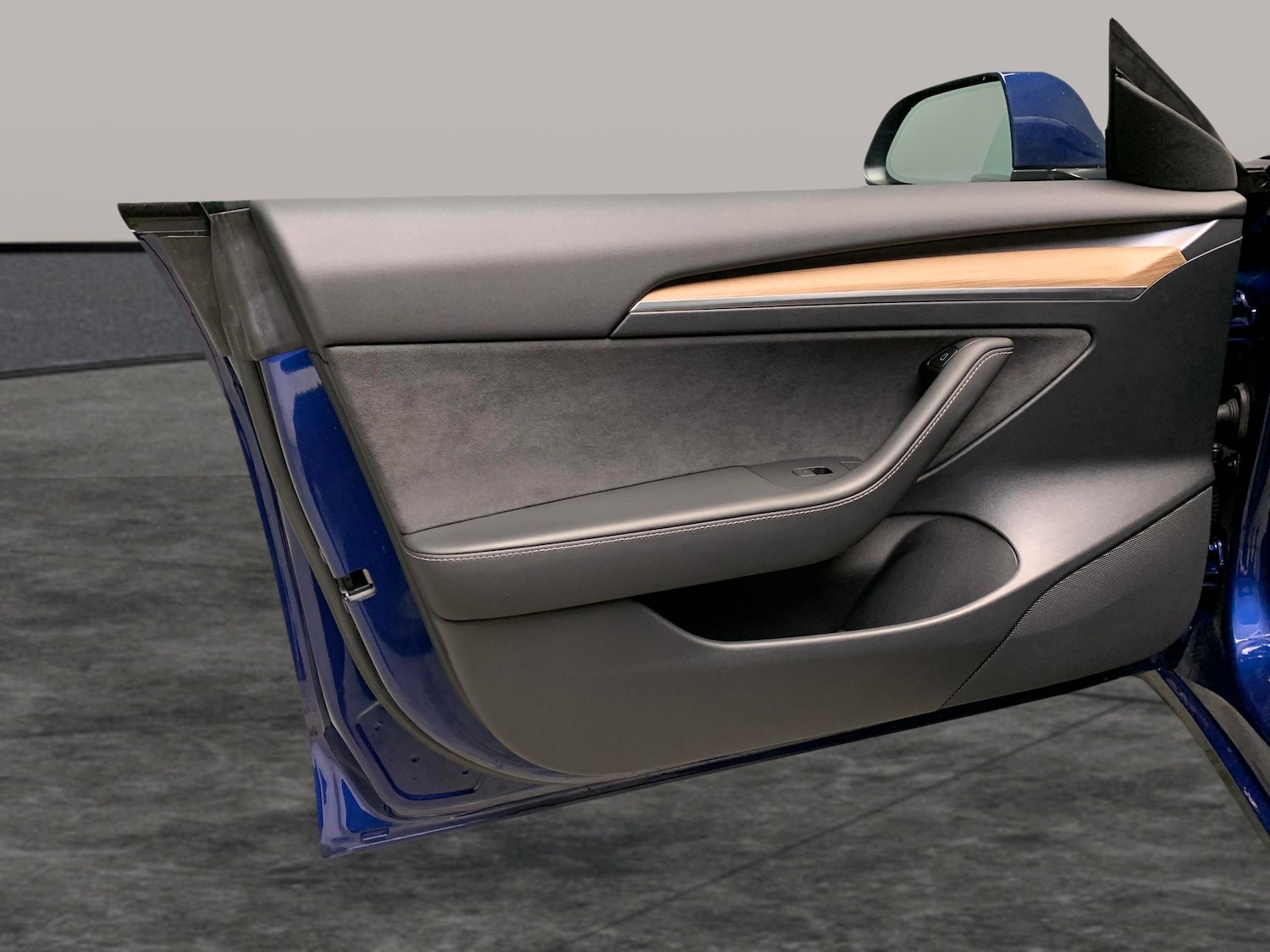 Used Tesla Model 3 2023 for sale - 76762994: Photo 26