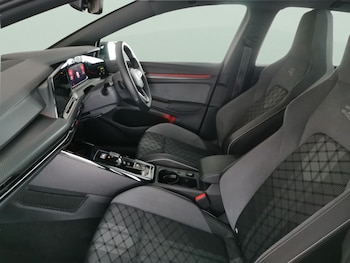 Used Volkswagen Golf 2023 for sale - 76851504: Photo