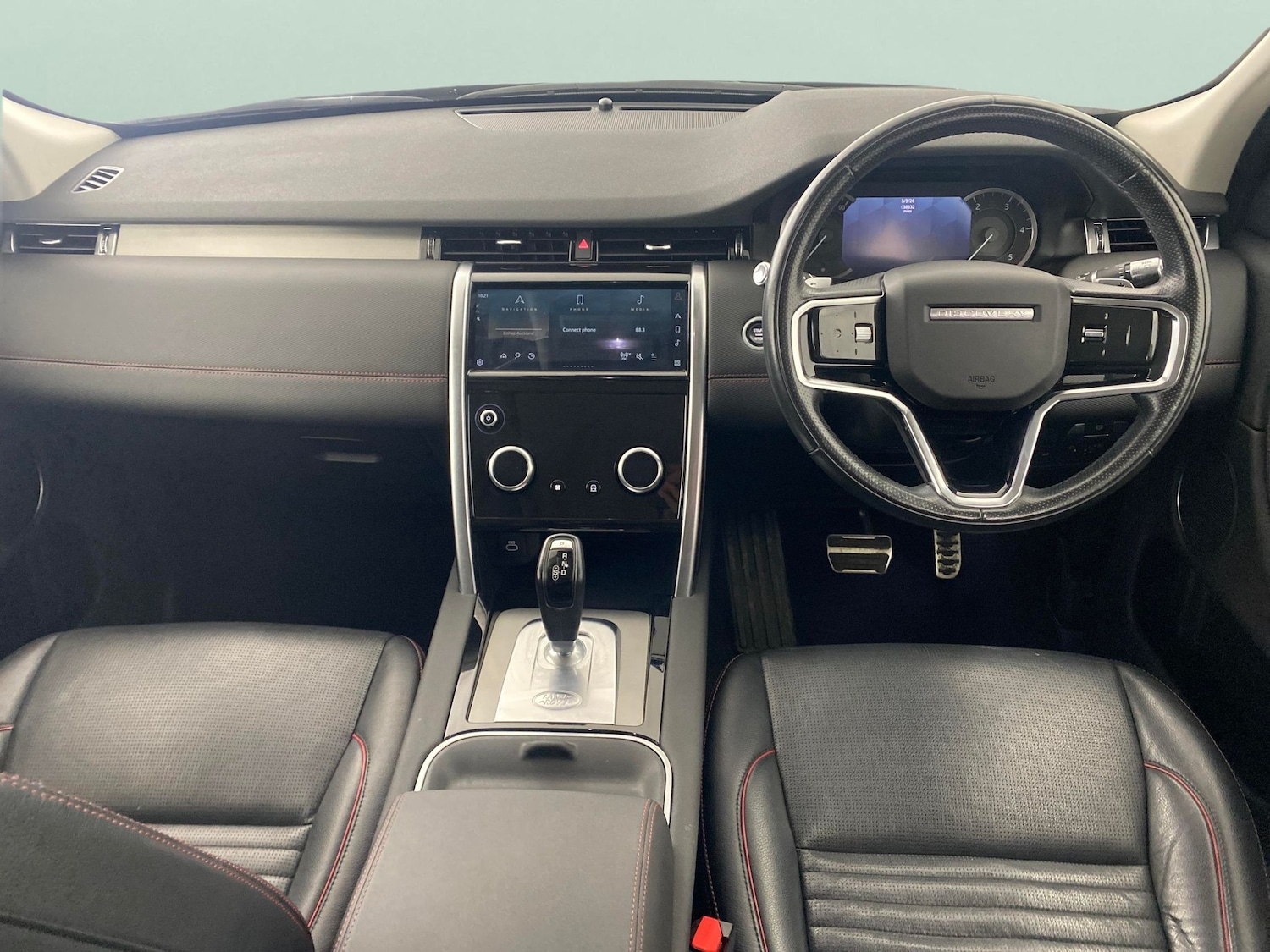 Used Land Rover Discovery Sport 2021 for sale - 77842011: Photo 4