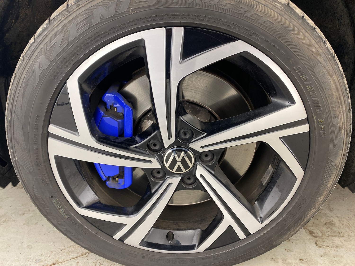 Used Volkswagen T-Roc 2023 for sale - 77210863: Photo 17