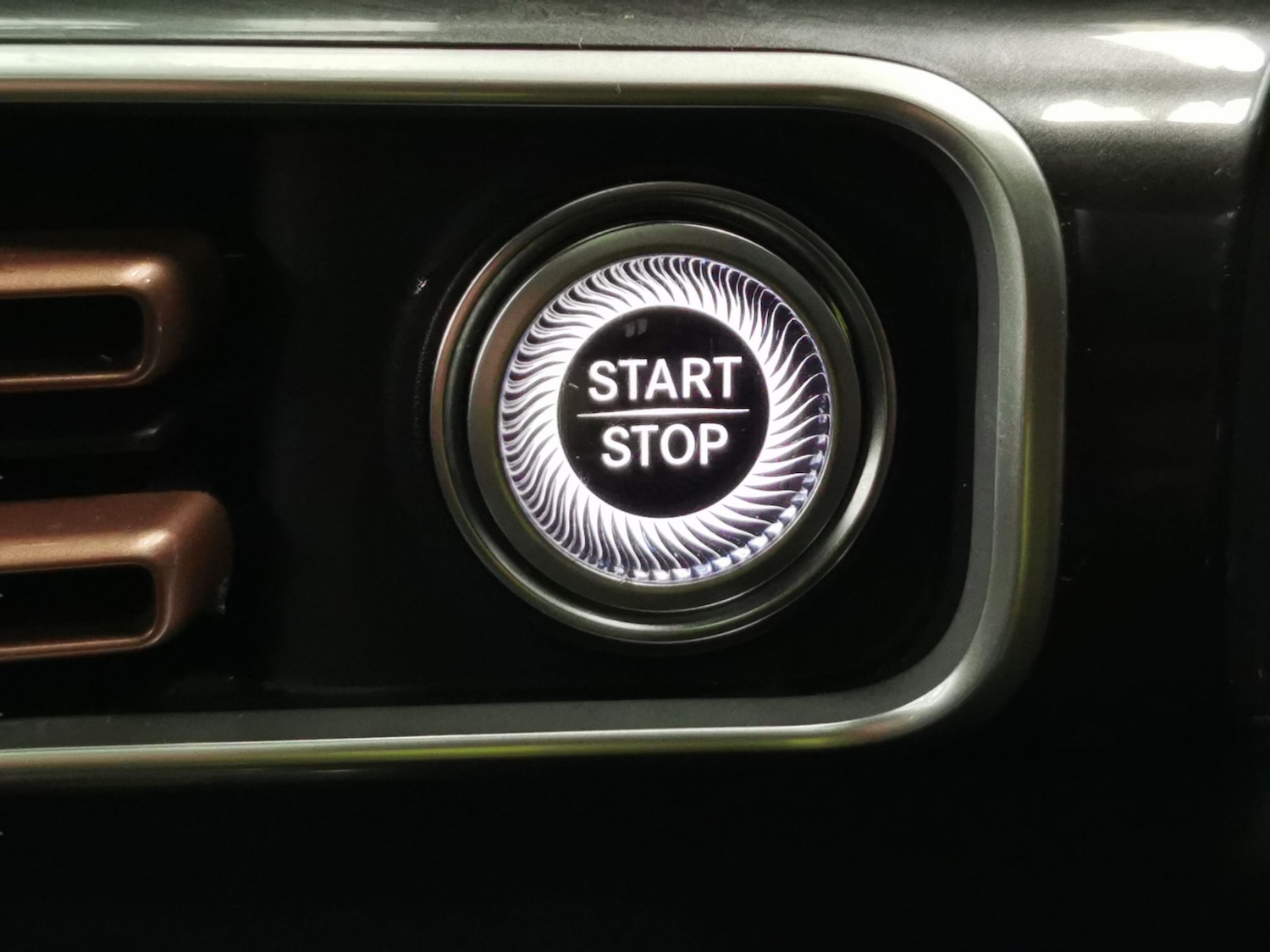 Used Mercedes-Benz EQC 2021 for sale - 76704217: Photo 21