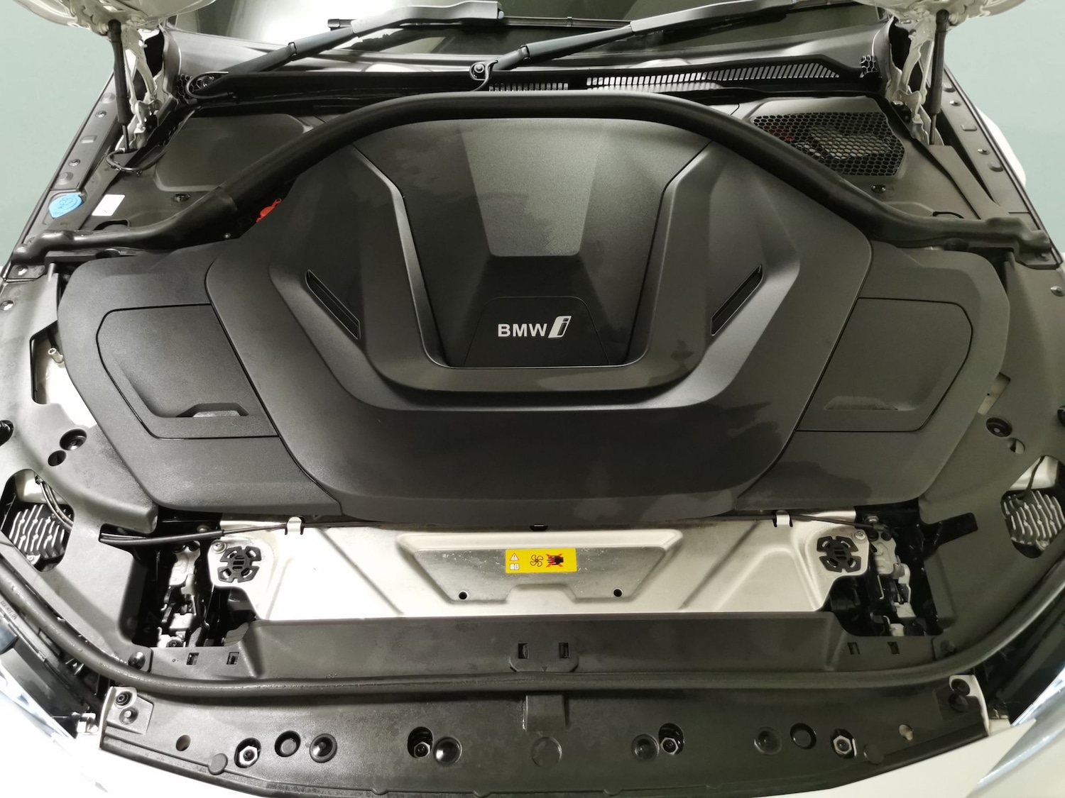 Used BMW i4 2022 for sale - 76704132: Photo 37