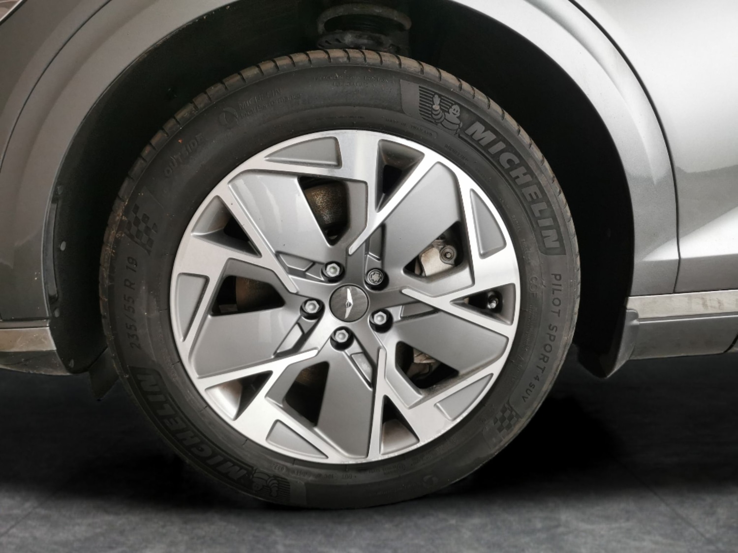 Used Genesis GV70 2023 for sale - 77392375: Photo 27