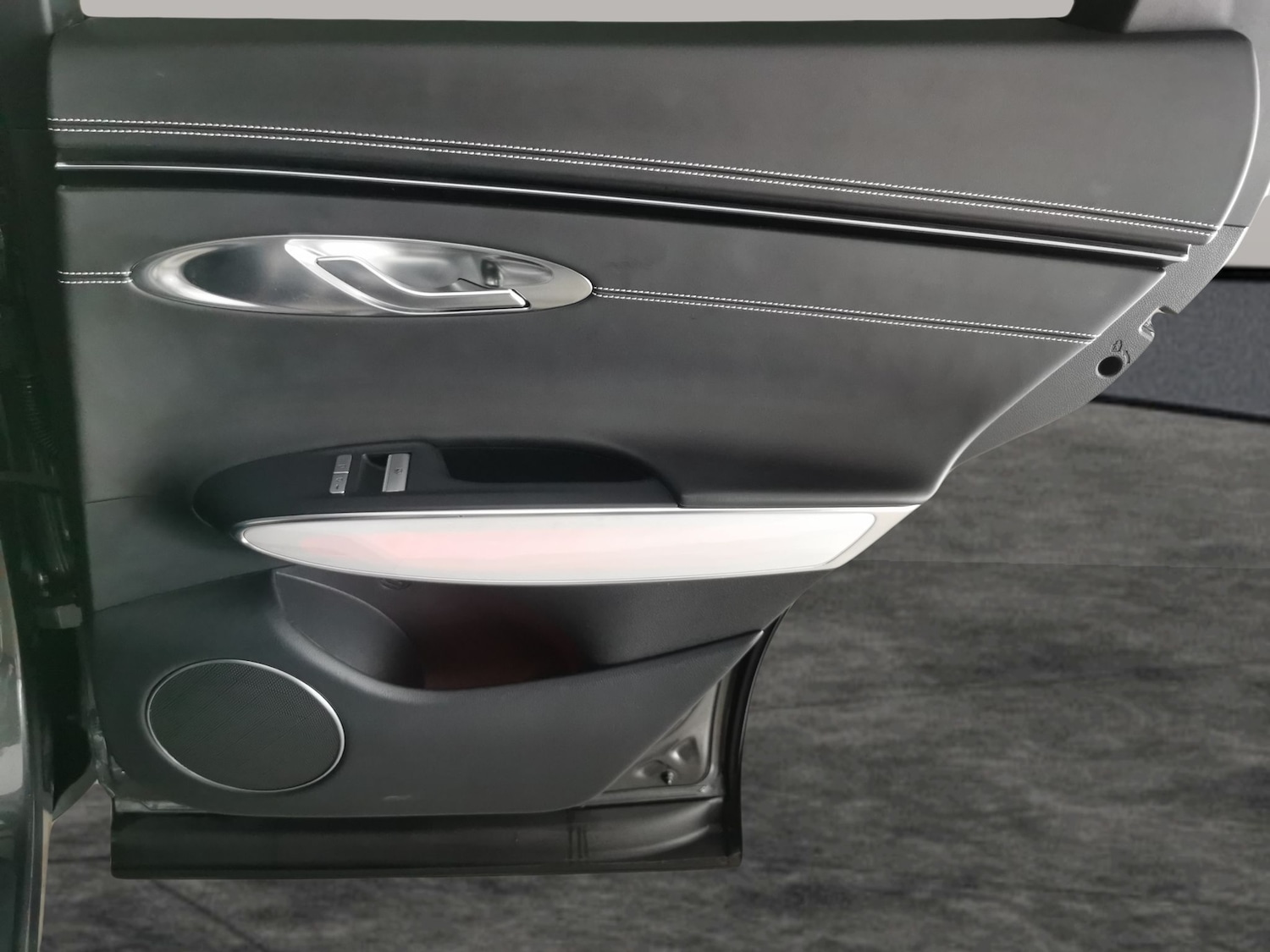 Used Genesis GV70 2023 for sale - 77392375: Photo 30