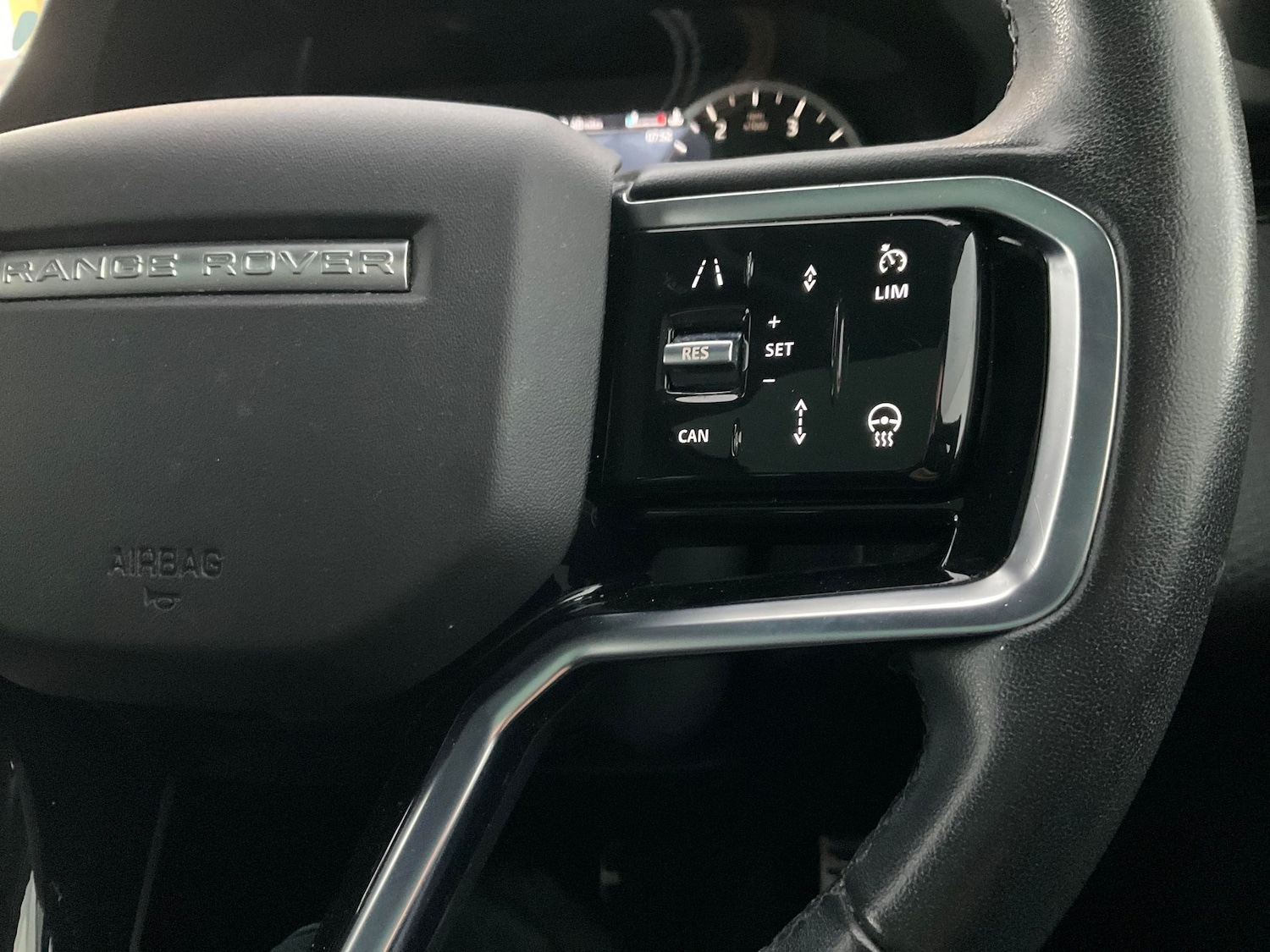 Used Land Rover Range Rover Evoque 2022 for sale - 76378691: Photo 29