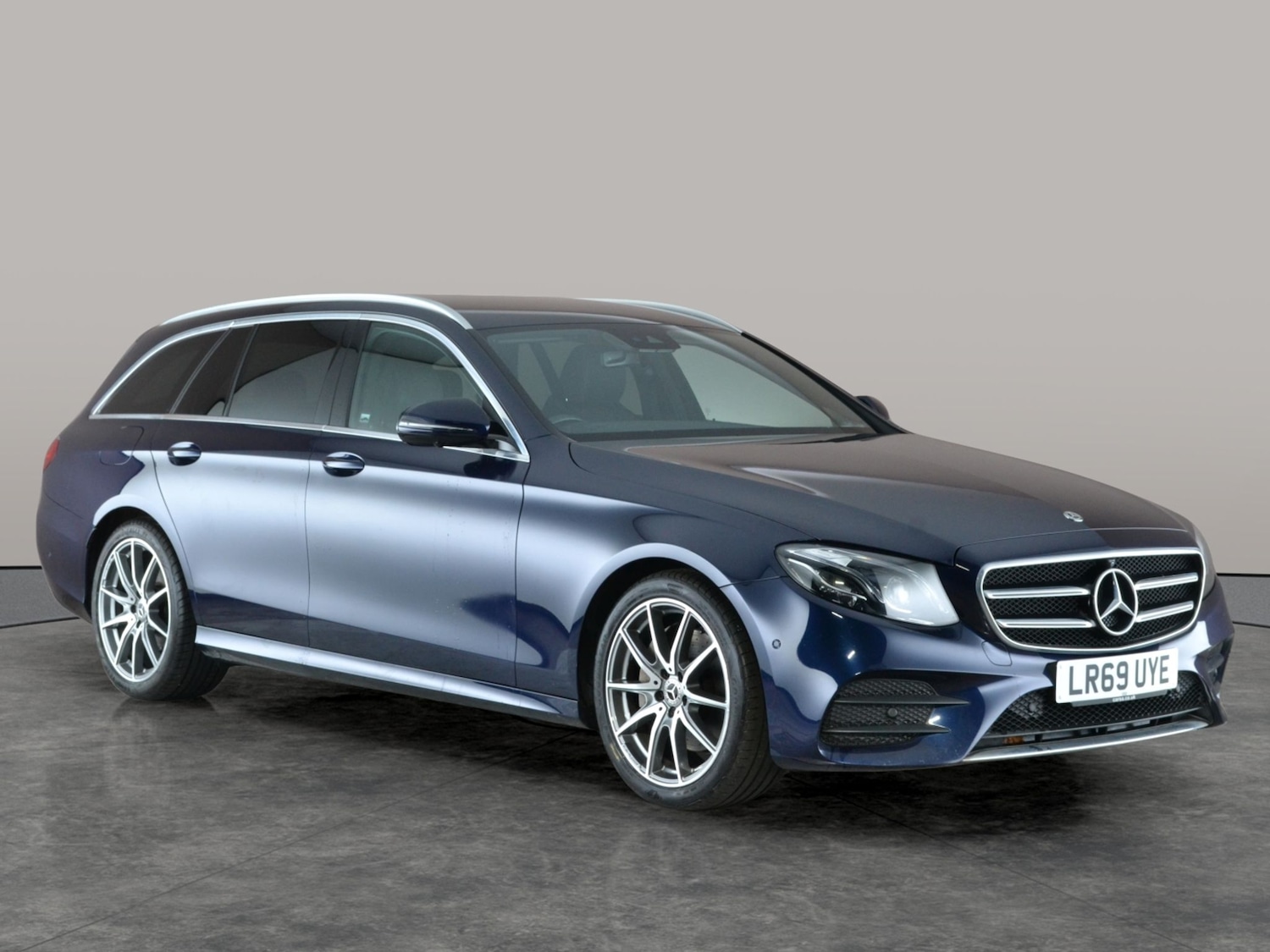 Used Mercedes-Benz E Class 2019 for sale - 77094414: Photo 9