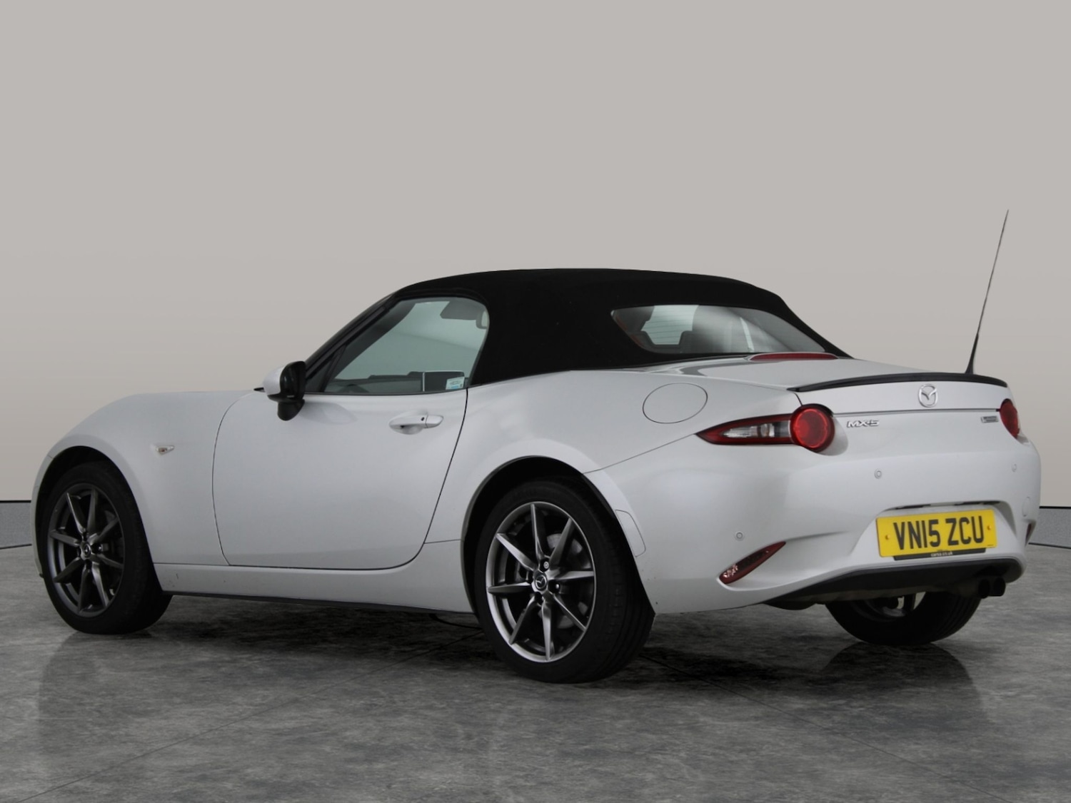 Used Mazda MX-5 2015 for sale - 76879119: Photo 12