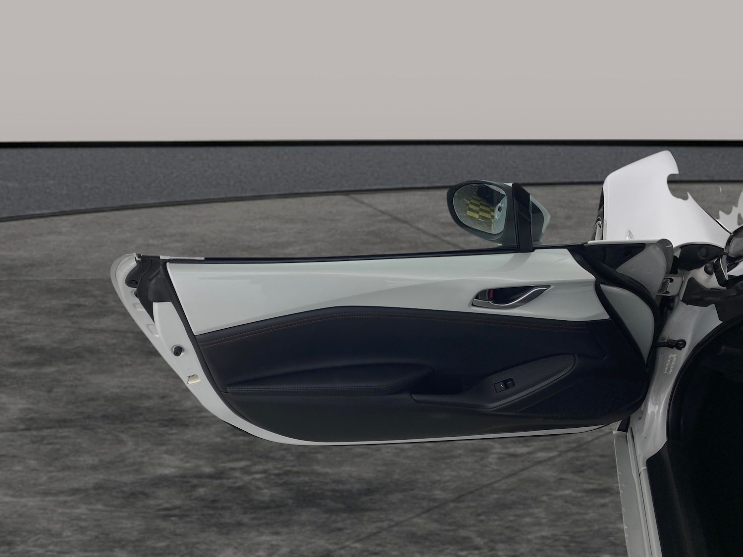 Used Mazda MX-5 2015 for sale - 76879119: Photo 23