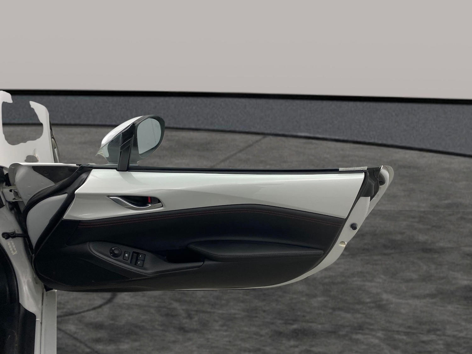 Used Mazda MX-5 2015 for sale - 76879119: Photo 24