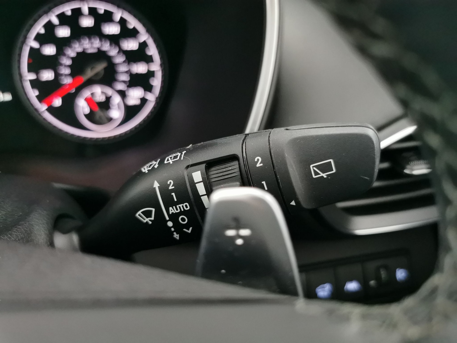 Used Hyundai Santa Fe 2023 for sale - 77975829: Photo 25