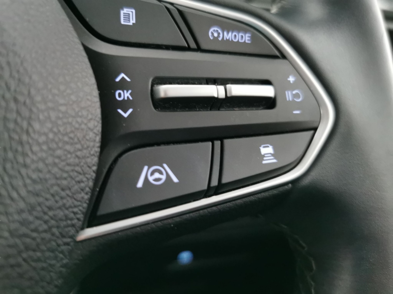 Used Hyundai Santa Fe 2023 for sale - 77975829: Photo 27