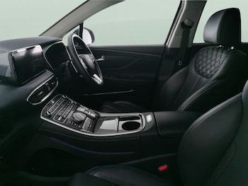 Used Hyundai Santa Fe 2023 for sale - 77975829: Photo