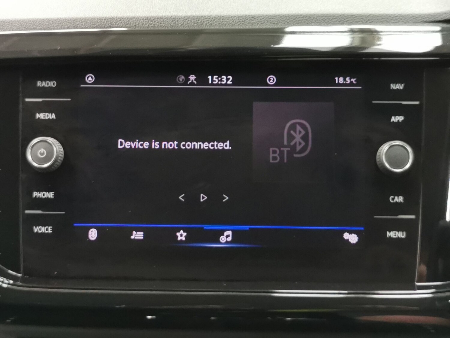 Used Volkswagen T-Cross 2022 for sale - 76542614: Photo 14