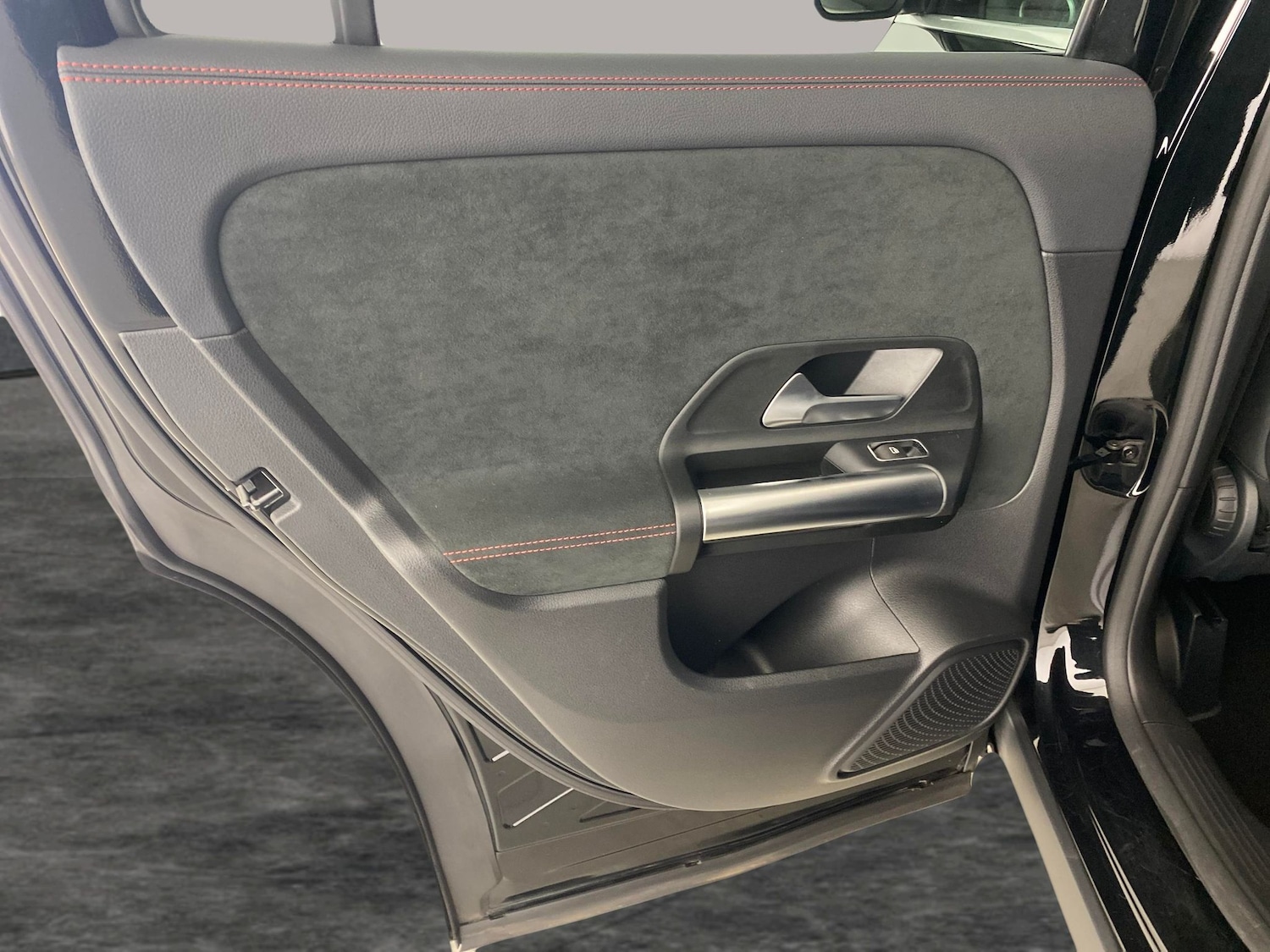 Used Mercedes-Benz GLA 2020 for sale - 76444630: Photo 35