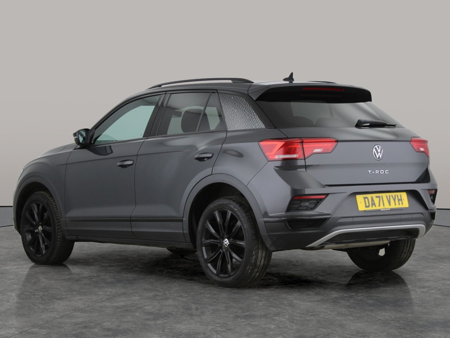 Used Volkswagen T-Roc 2021 for sale - 77286013: Photo 11