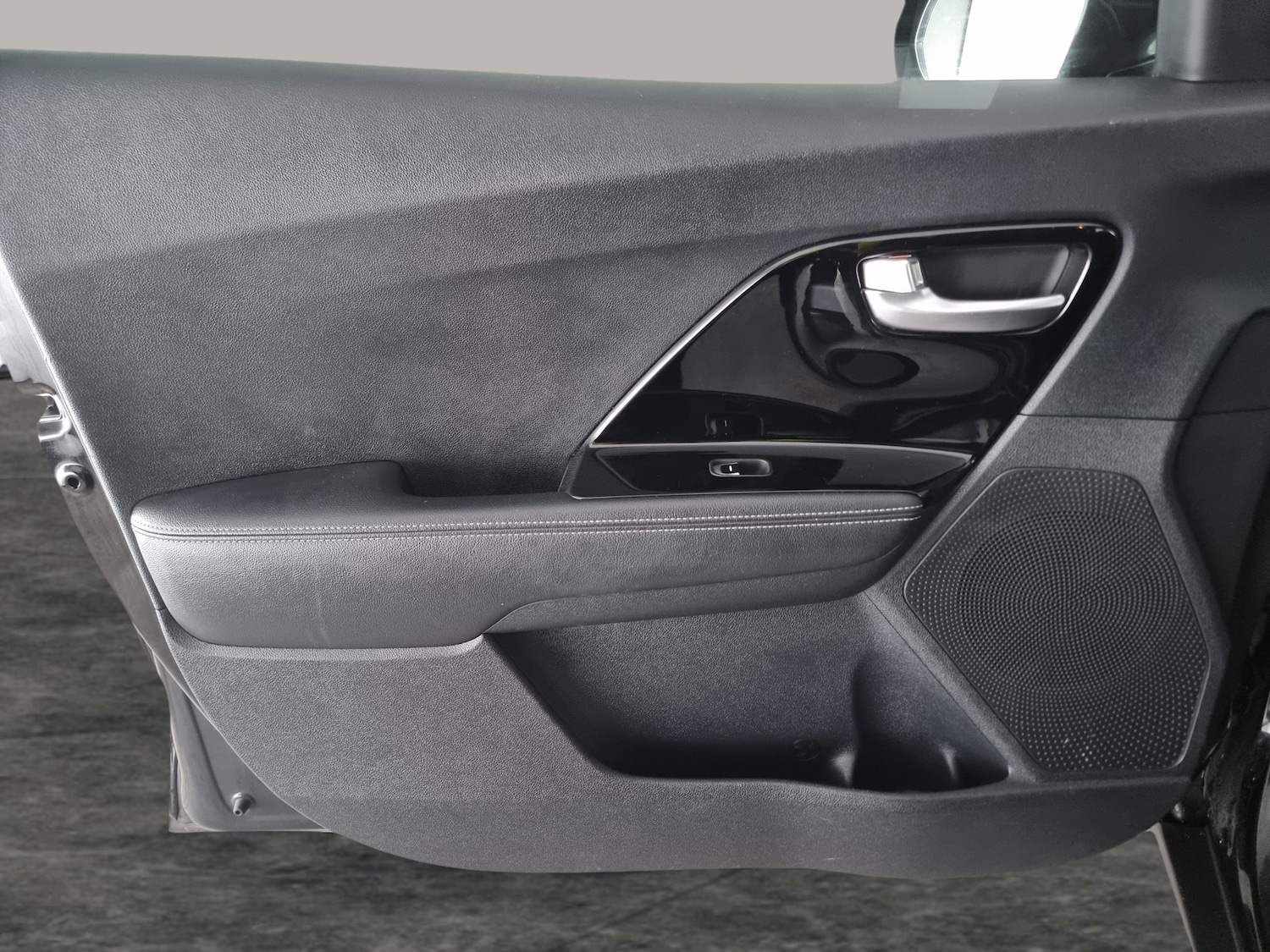 Used Kia Niro 2019 for sale - 76178300: Photo 38