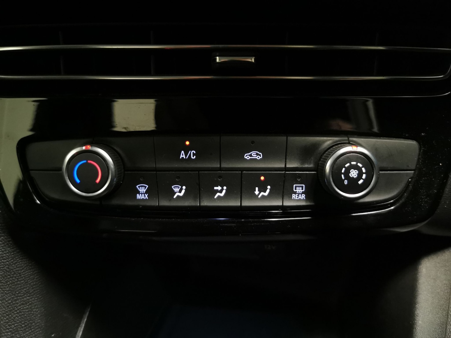 Used Vauxhall Mokka 2022 for sale - 76935056: Photo 15